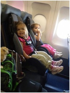 מושב תינוק בטיסה